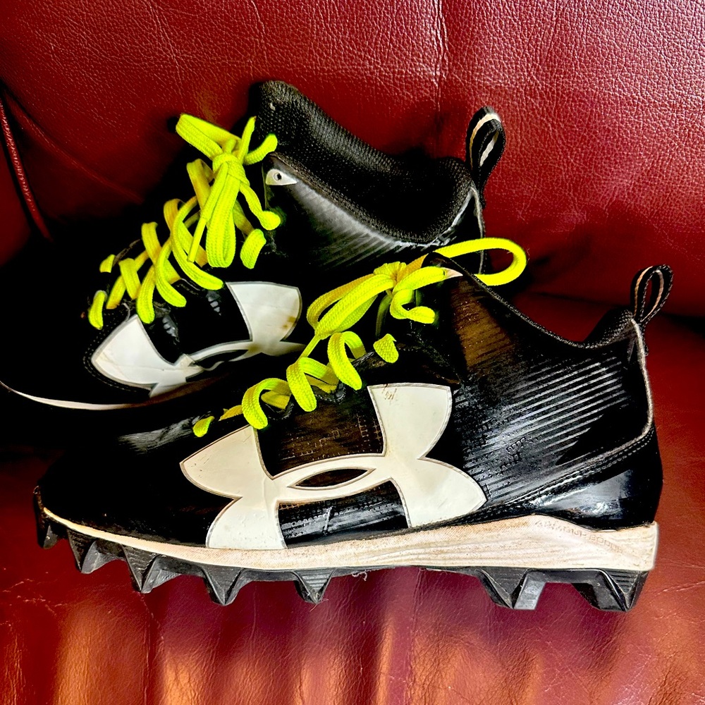 Under Armour Football Cleats